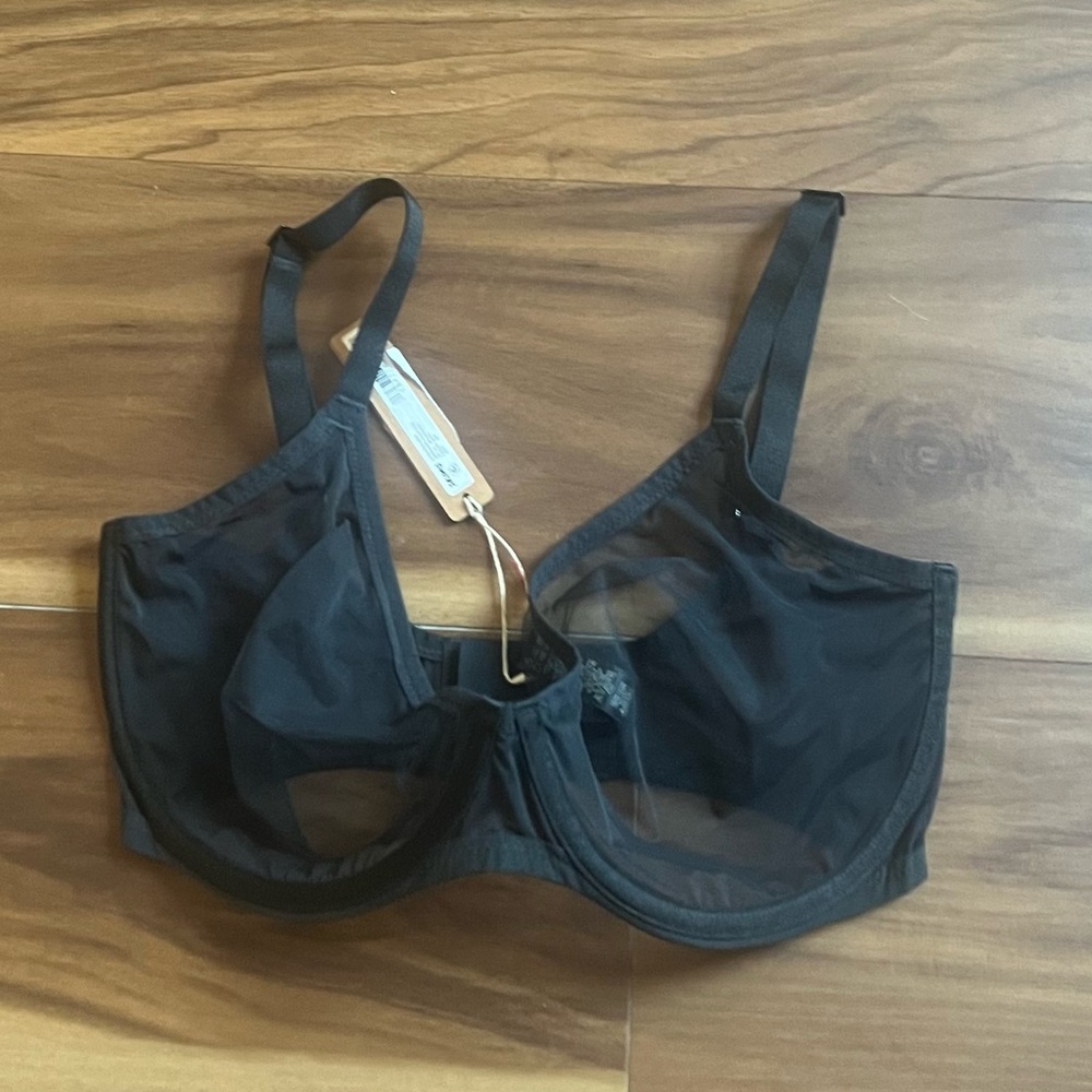 SKIMS ultra fine mesh underwire scoop bra